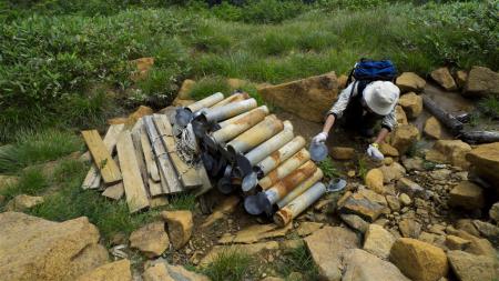 20120816至仏山東面登山道保護柵調査P1170671 (Large)